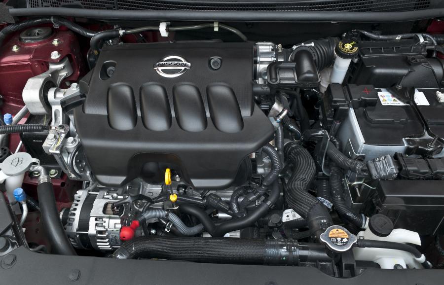 Моторный отсек Nissan Sentra 2016 года  (BR) (фото 7 из 30)